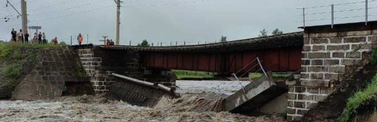 Железнодорожный мост в забайкалье