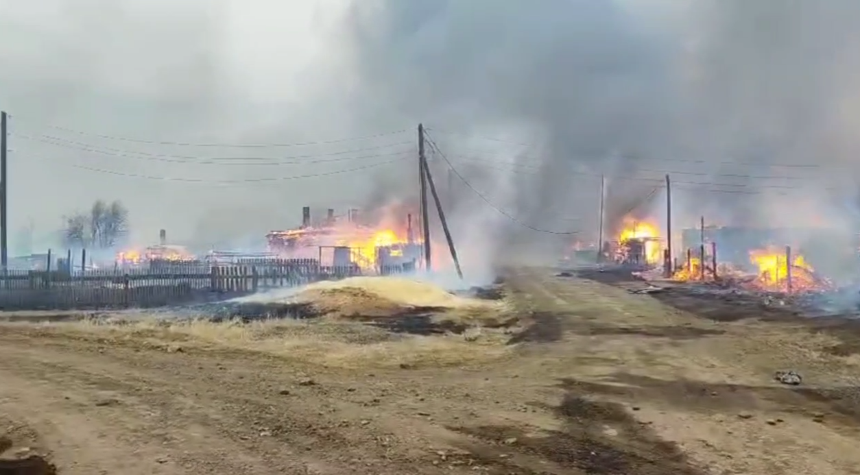 Режим ЧС введен в Приангарье из-за крупных пожаров
