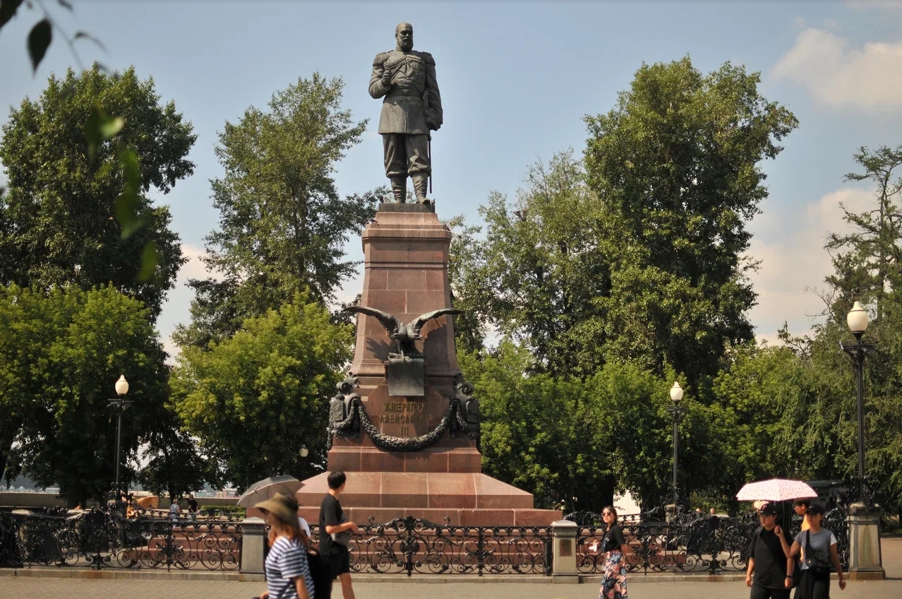 О погоде в Иркутске: тепло, но зонтики забывать дома не стоит