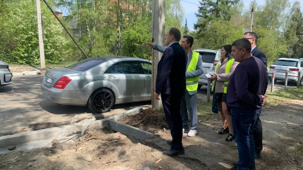 В рамках партпроекта «Безопасные дороги» в Иркутске проходят рейды по  участкам дорог, подлежащих ремонту